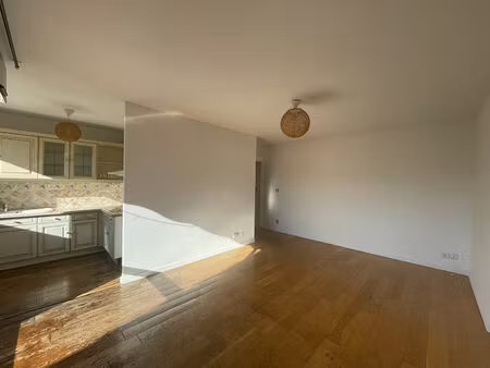 location appartement 2 pièces  46.77m²  castanet