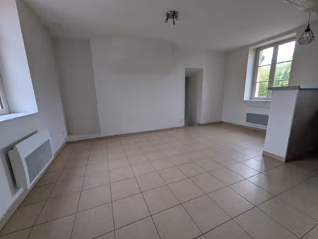 location maison 2 pièces 47m² amilly 45200