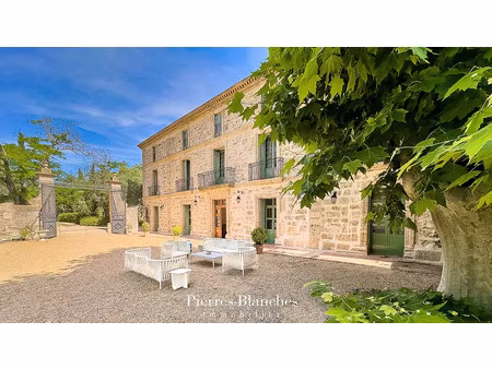 vente maison 12 pièces 560 m² pézenas (34120)