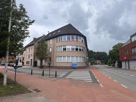 appartement te koop in zandhoven met 5 slaapkamers
