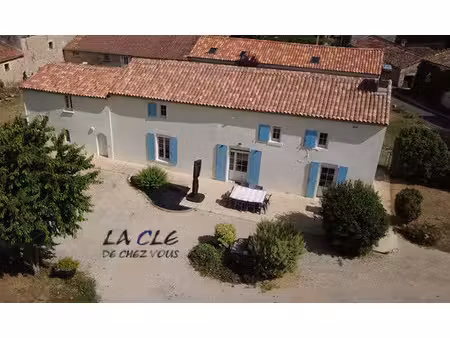 achat maison 8 pièces 172m² nieul sur l autise 85240