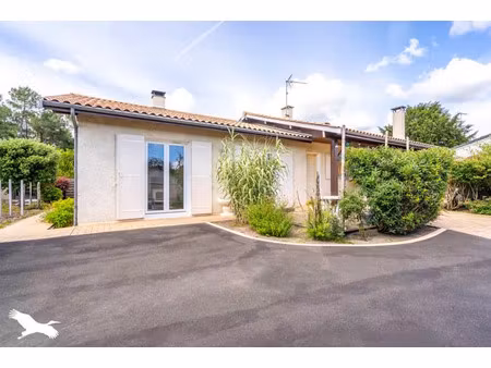vente maison 6 pièces 120 m² sainte-hélène (33480)