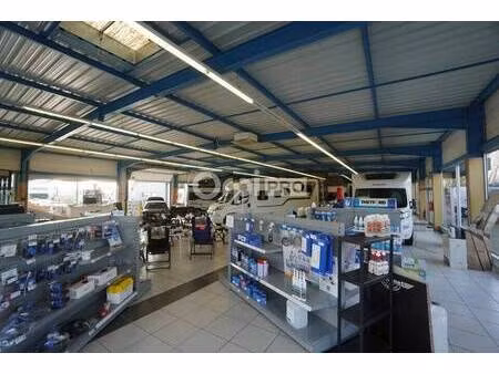 local commercial à louer