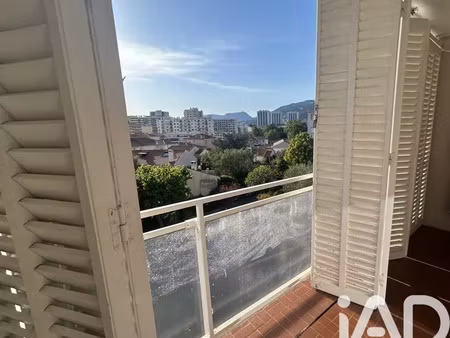 appartement à toulon (83000)