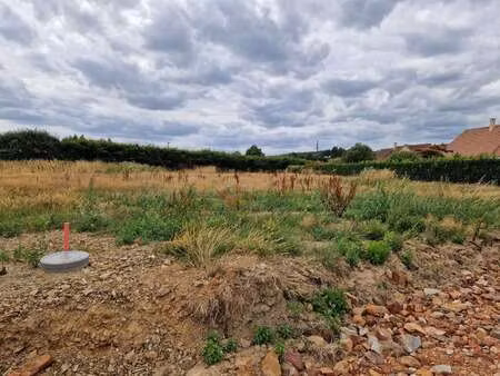 vente terrain à neufchâtel-en-saosnois (72600) : à vendre / neufchâtel-en-saosnois