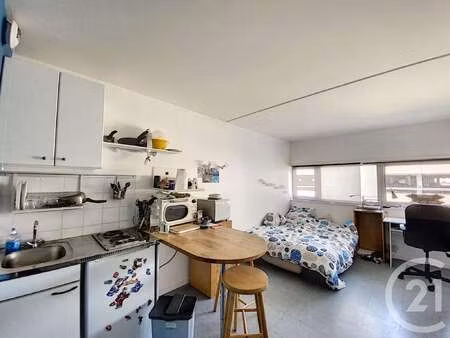 location appartement t1 meublé à brest jaurès (29200) : à louer t1 meublé / 18m² brest jau