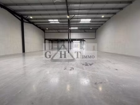 location local commercial