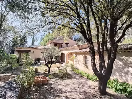 vente maison 6 pièces 200 m² à le val (83143)  460 000 €