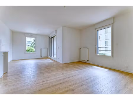 location appartement 2 pièces 43 m² à meudon (92190)  1 090 €