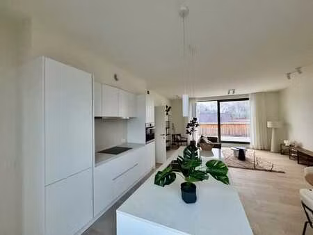 superbe penthouse 2 chambres situé au coeur de tervuren