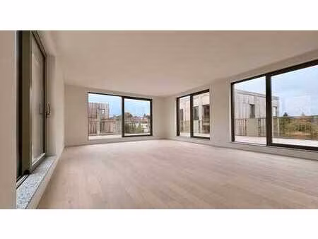 superbe penthouse 2 chambres situé au coeur de tervuren