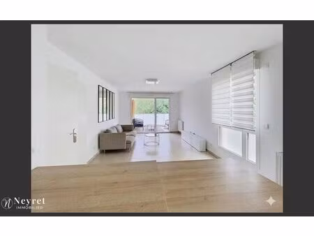 coup de coeur à villeurbanne - t3 récent (2021) avec terrasse et balcon