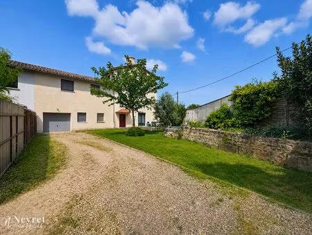 exclusivité maison familiale avec cachet 4 chambres + bureau terrain 513 m2