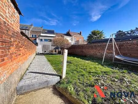 spacieuse maison rénovée avec jardin