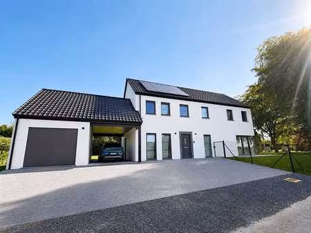 villa neuve