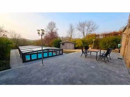maison 5 ch. peb a  jardin  terrasse  piscine  ramillies