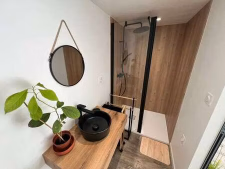 location appartement t1 meublé à bournezeau (85480) : à louer t1 meublé / 17m² bournezeau