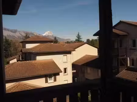 location appartement t1 meublé à gières (38610) : à louer t1 meublé / 10m² gières