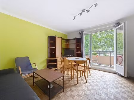 a saisir t4 - 71 m² + balcon + garage !!!