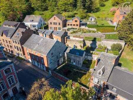 volumes impressionnants et cachet préservé : plus de 500 m²