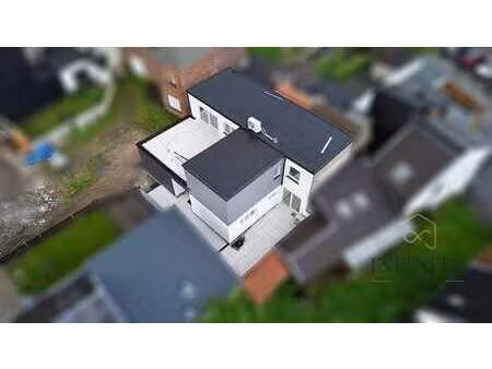 appartement 3 ch. totalement rénové (rdch) à chaudfontaine