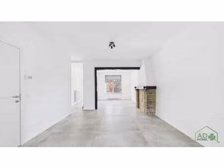 maison rénovée 3ch. avec terrasse et jardin