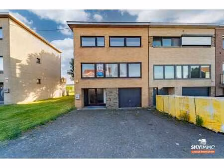 jolie maison - peb c - 3f - 3ch - jardin +terrasse - garage