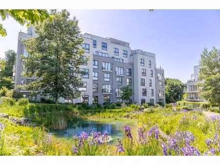 rez-de-chaussée de standing avec jardin privatif et parking