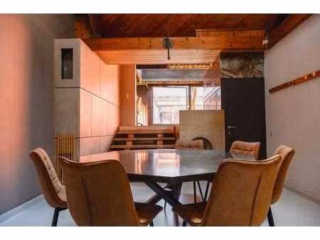 lieu hybride a usage mixte 581m² + terrasse 50m²