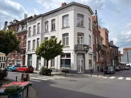 ! new ! immeuble mixte - commerce + 2 unités de logement