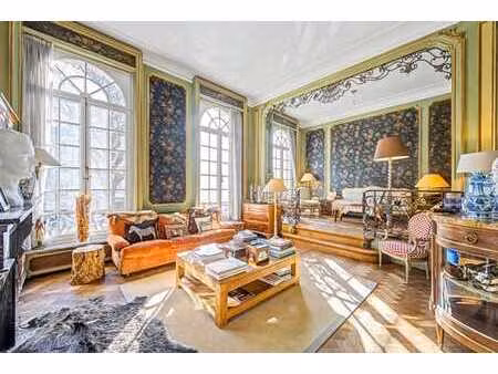 hôtel de maître – ± 478 m² – 5 chambres – jardin