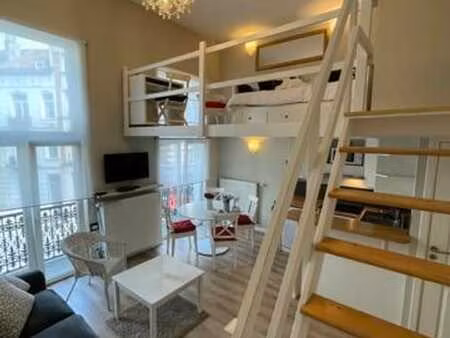 centre - appart meuble 2 chambre + bureau + 2 salles d'eaux