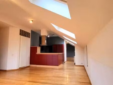 penthouse 3 chambres  2 terrasses  parking et cave