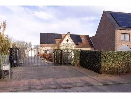 bungalow