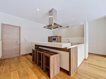 rez-de-chaussée à louer à rue dewez 45 namur (vbe33948)