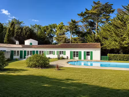vente maison 5 pièces 163.6 m² à la flotte (17630)  1 155 000 €