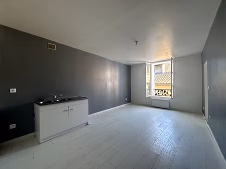 appartement 4 pièces à louer à brignoles