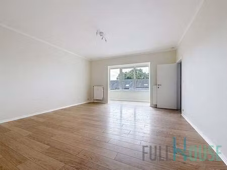 appartement à louer à uccle € 1.250 (lp5tl) - fullhouse | zimmo