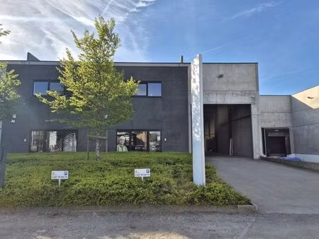 bien professionnel à louer à mechelen € 4.558 (lp5tr) - the real estate company | zimmo