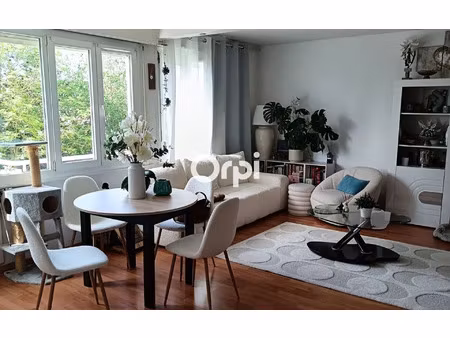 appartement lille 58.58 m² t-3 à vendre  165 750 €