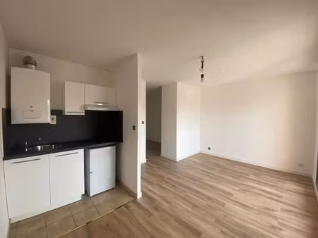 location appartement 1 pièce 29 m² à toulouse (31200)