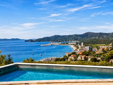 vente maison 4 pièces 133 m² à le lavandou (83980)  1 420 000 €