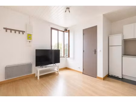 vente appartement 1 pièce 18 m² à groslay (95410)  75 000 €
