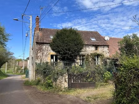 charmante petite maison avec piscine