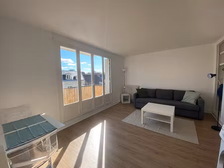 centre-ville studio meuble