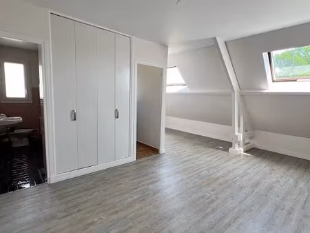 vente appartement 1 pièce 25.96 m² à sainte-genevieve-des-bois (91700)  139 100 €