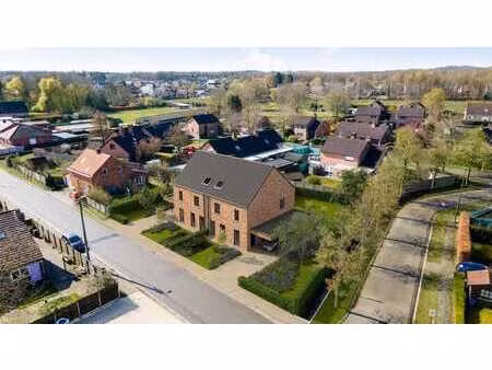 maison neuve avec 3 chambres à coucher à begijnendijk
