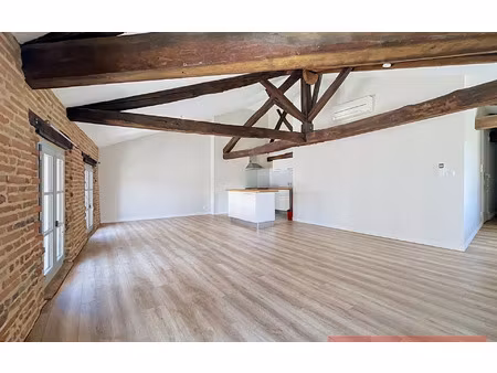 location appartement  m² t-3 à gaillac  548 €