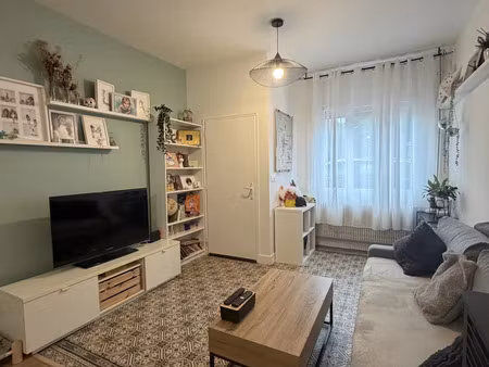 maison à la chapelle-d’armentières (59930)