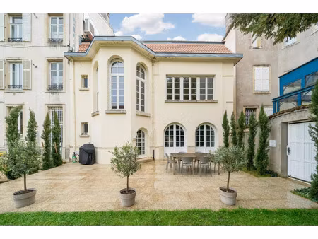 vente maison 9 pièces 257 m² nancy (54000)